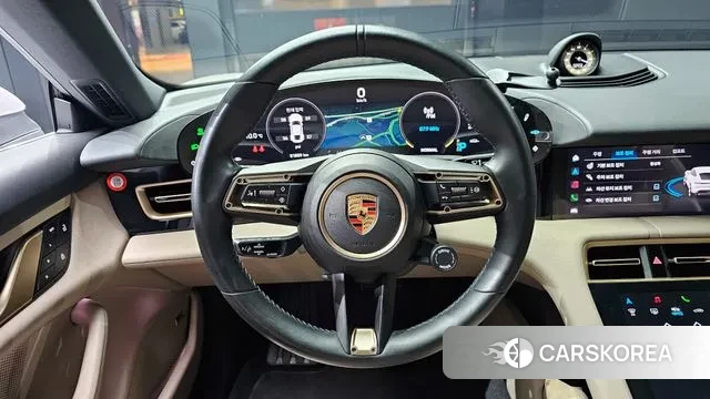 Porsche Taycan 2023 Серебристо-серый из Кореи, фото 4