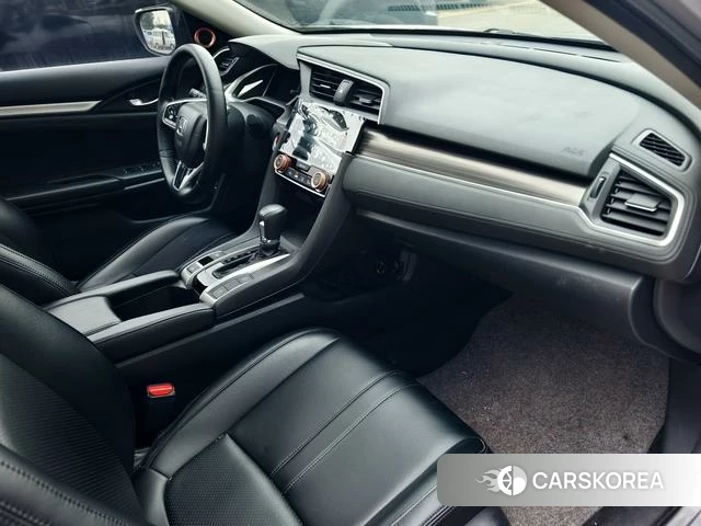 Honda Civic 2021 Серебристо-серый из Китая, фото 4