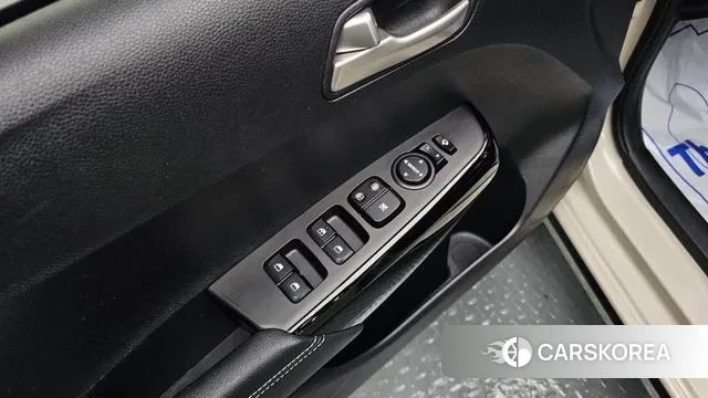 Kia Morning Urban (JA) 2023 Жемчужный цвет из Кореи, фото 4