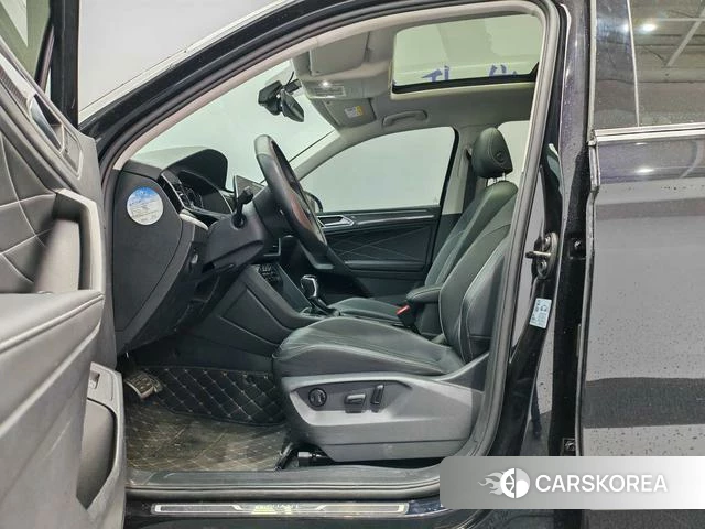 Volkswagen Tiguan L 2025 Черный из Китая, фото 4