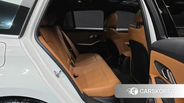 BMW 3 Series (G20) 2024 Белый из Кореи, фото 4