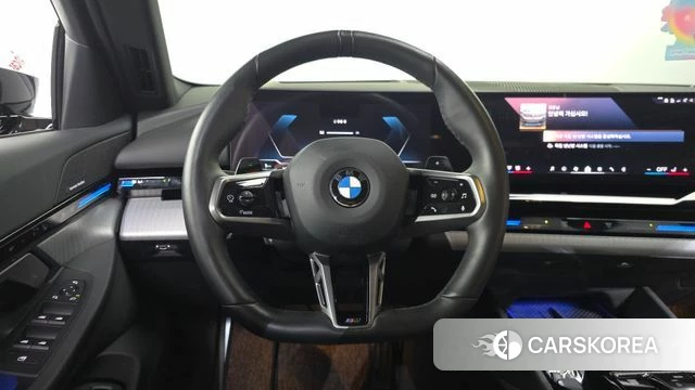 BMW 5 Series (G60) 2024 Синий из Кореи, фото 4