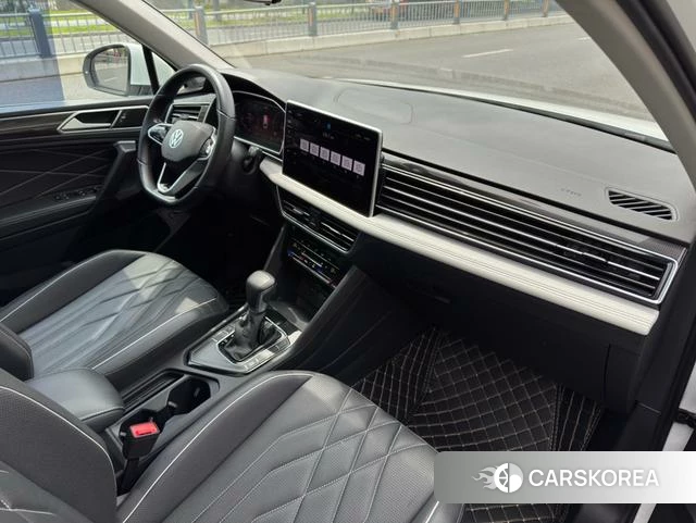 Volkswagen Tiguan L 2023 Белый из Китая, фото 4