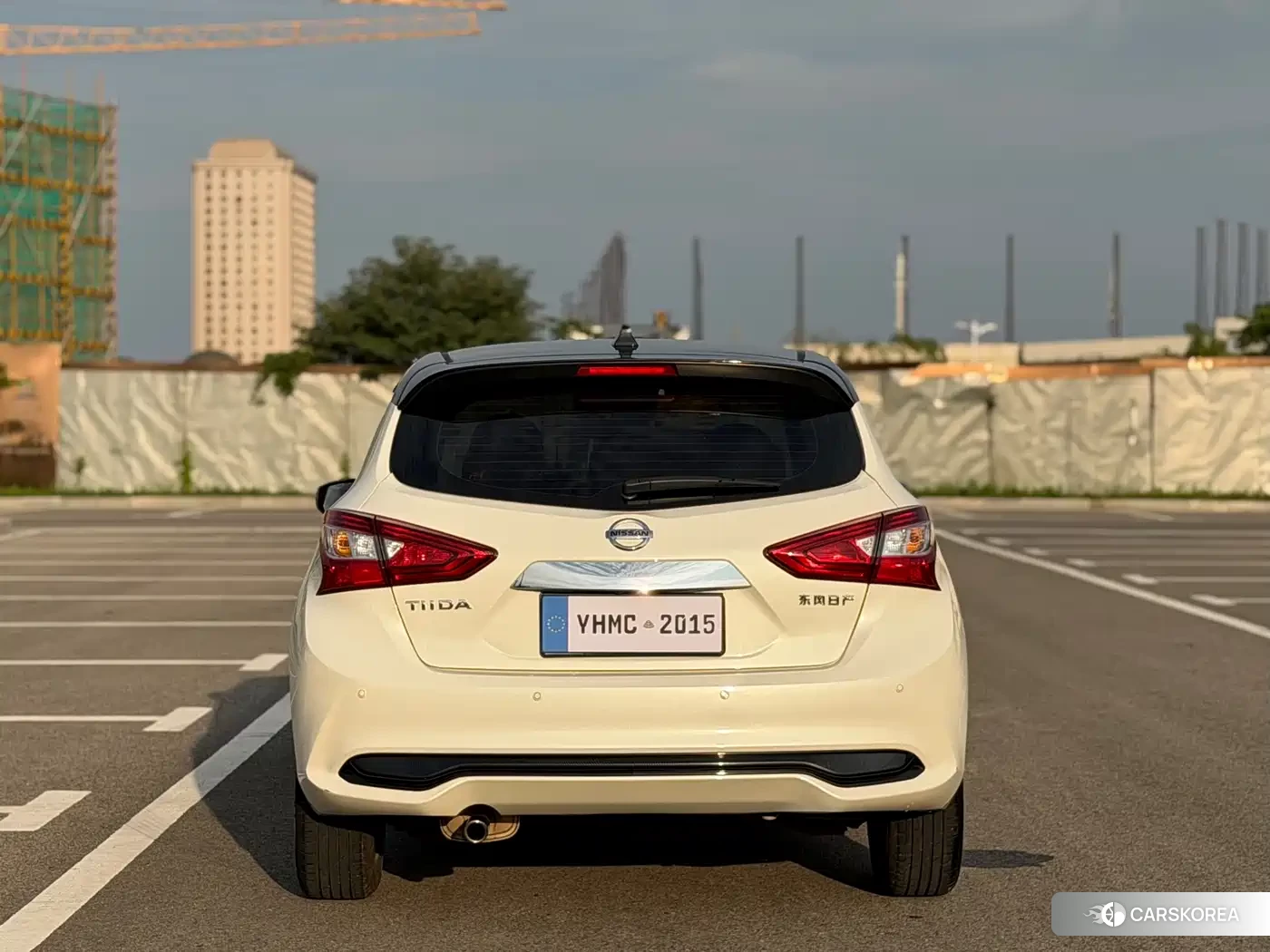 Nissan Tiida 2023 Белый из Китая, фото 4