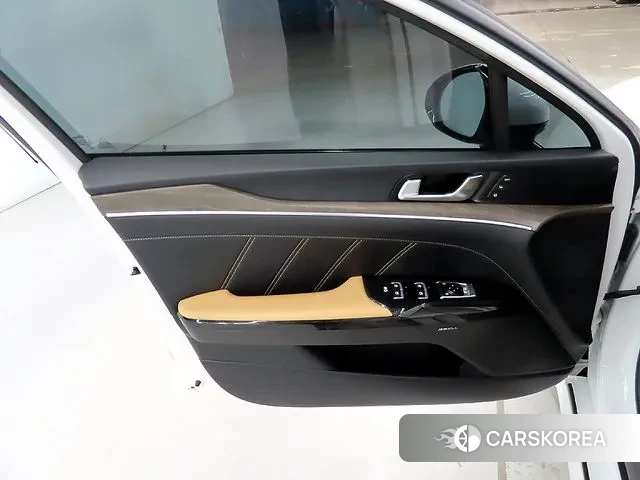 Kia K5 Hybrid 3rd Generation 2021 Белый из Кореи, фото 4
