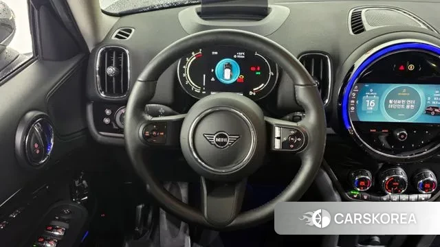 Mini Cooper Countryman 2023 Черный из Кореи, фото 4