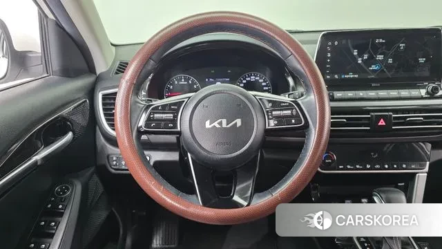 Kia Seltos 2021 Белый из Кореи, фото 4