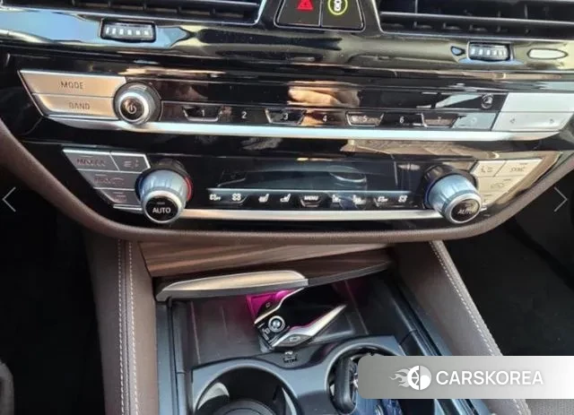 BMW 6 Series GT (G32) 2023 Белый из Кореи, фото 4