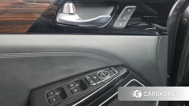 Kia Come New K7 2018 Серый из Кореи, фото 4