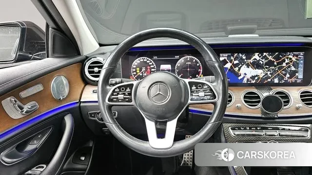 Mercedes-Benz E-Class W213 2018 Черный из Кореи, фото 4