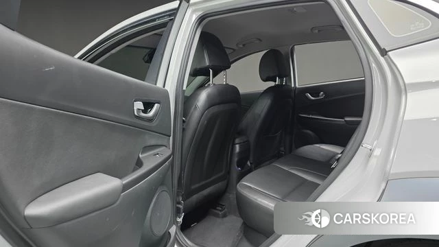 Hyundai The New Kona 2021 Серебристо-серый из Кореи, фото 4