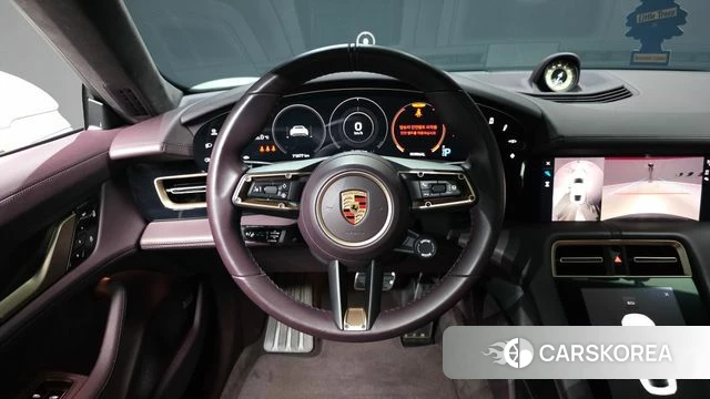 Porsche Taycan 2021 Серебристо-серый из Кореи, фото 4