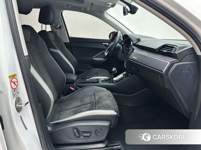 Audi Q3 2021 Белый из Китая, фото 4