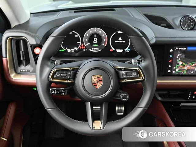 Porsche Cayenne (PO536) 2025 Жемчужный цвет из Кореи, фото 4