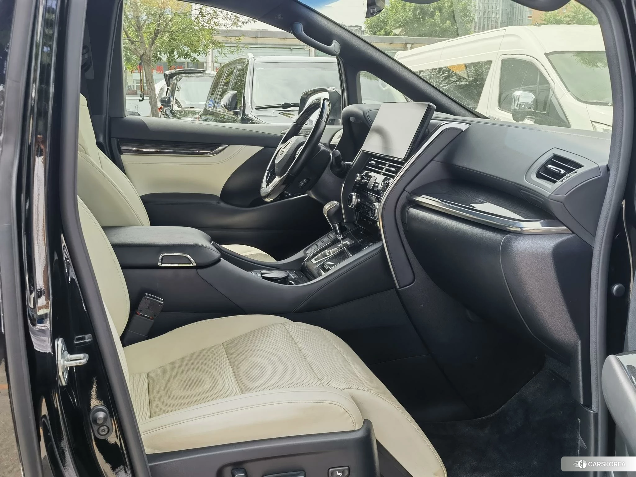 Lexus LM 2020 Черный из Китая, фото 4