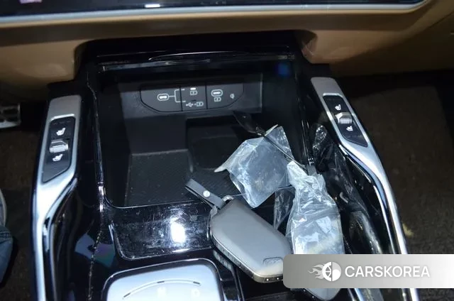 Kia The New Sorento 4th Generation 2023 Белый из Кореи, фото 4