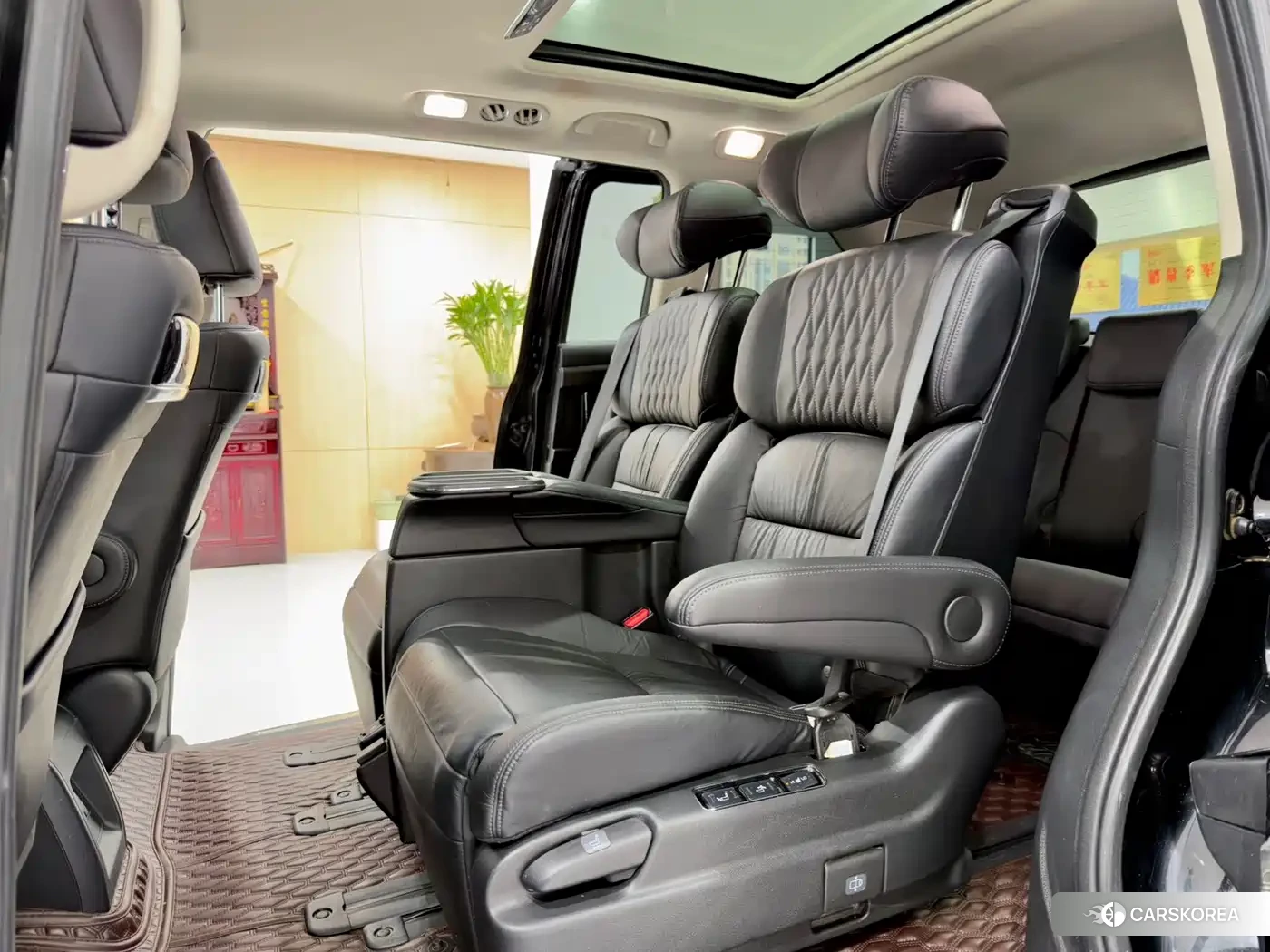 Honda Elysion 2022 Черный из Китая, фото 4