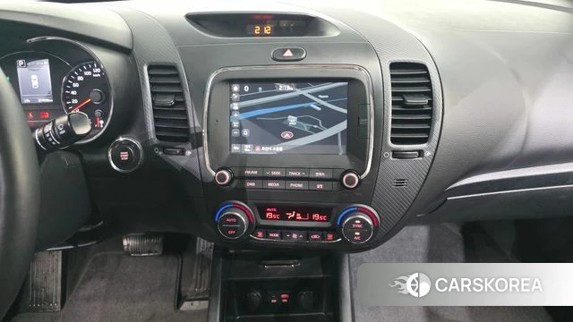 Kia The New K3 2018 Белый из Кореи, фото 4