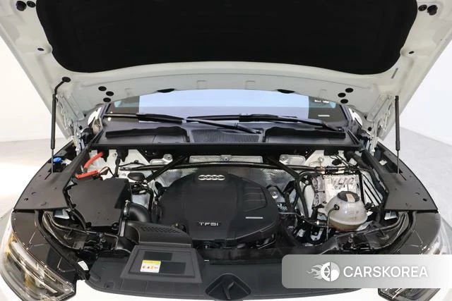 Audi Q5L 2021 Белый из Китая, фото 4