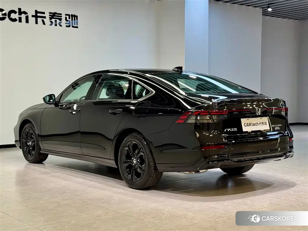 Honda Accord 2026 Черный из Китая, фото 4