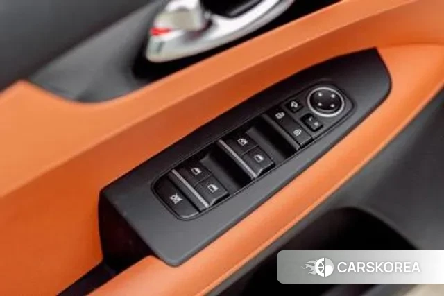 Kia The New K3 2nd generation 2023 Белый из Кореи, фото 4