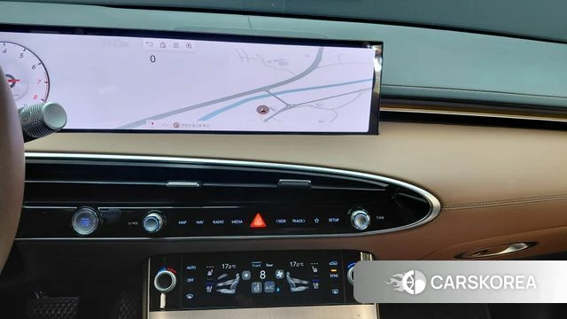 Genesis GV70 2024 Белый из Кореи, фото 4