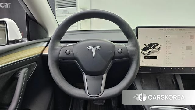 Tesla Model Y 2023 Белый из Кореи, фото 4