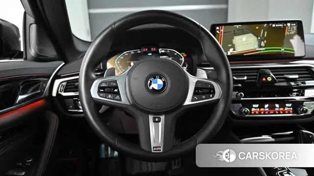 BMW 5 Series (G30) 2023 Серый из Кореи, фото 4