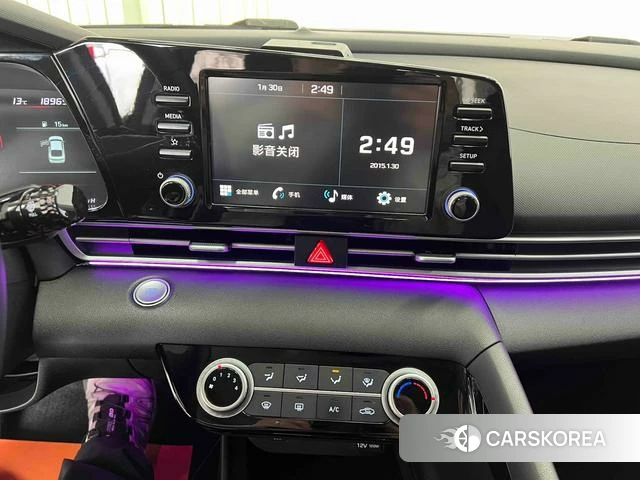 Hyundai Elantra 2023 Белый из Китая, фото 4