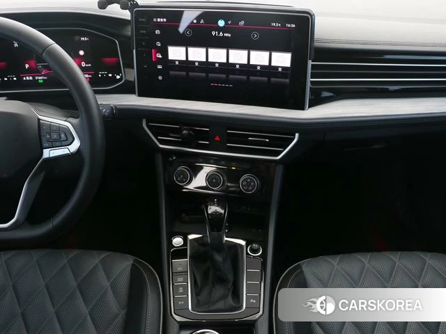 Volkswagen Sagitar 2024 Черный из Китая, фото 4