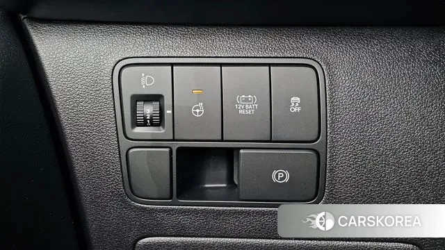 Hyundai Staria 2024 Черный из Кореи, фото 4