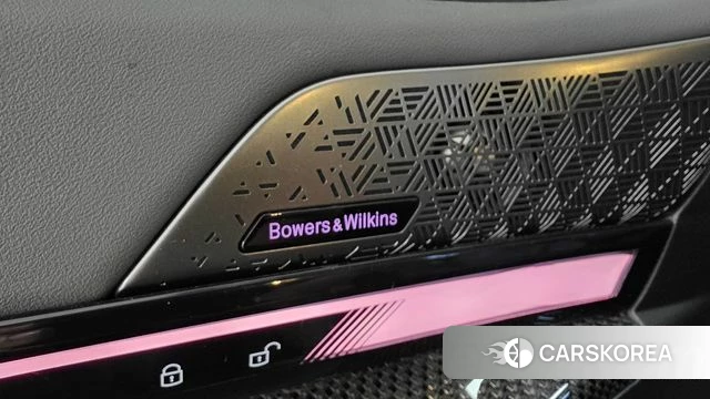 BMW i5 (G60) 2023 Серебристо-серый из Кореи, фото 4