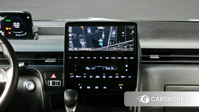 Hyundai Staria 2021 Белый из Кореи, фото 4