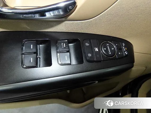 Kia All New Carnival 2018 Черный из Кореи, фото 4