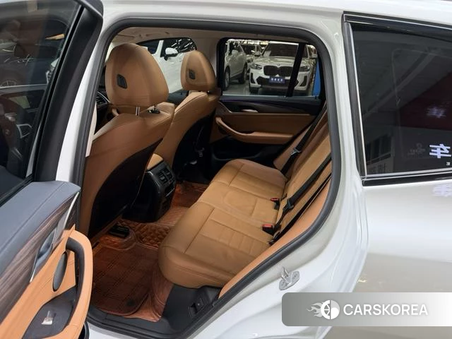 BMW X3 2021 Белый из Китая, фото 4