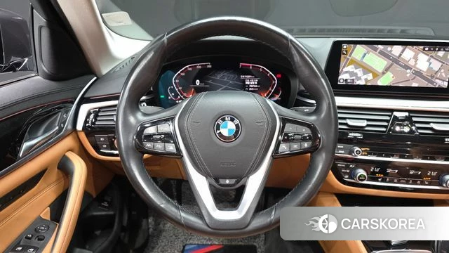 BMW 5 Series (G30) 2019 Серый из Кореи, фото 4