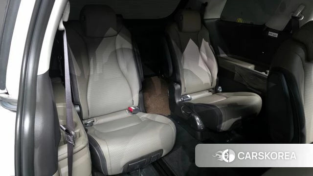 Kia The New Carnival 4th Generation 2026 Белый из Кореи, фото 4