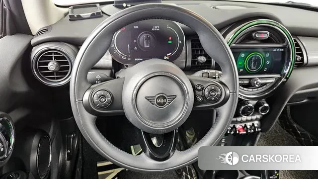Mini Cooper 2021 Красный из Кореи, фото 4