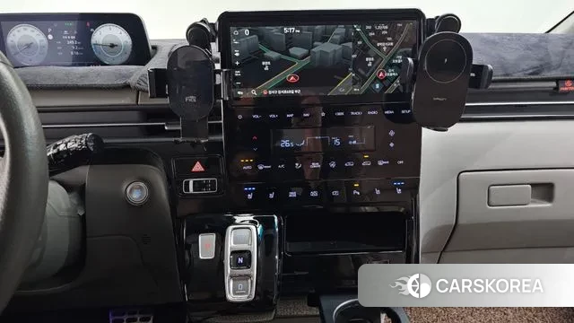 Hyundai Staria 2023 Белый из Кореи, фото 4