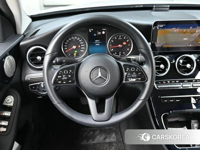 Mercedes-Benz C-Class W205 2019 Белый из Кореи, фото 4