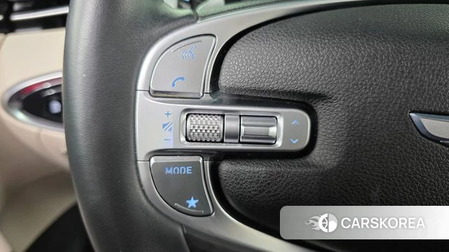 Genesis GV70 2022 Серебряный из Кореи, фото 4