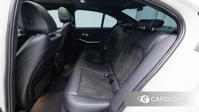 BMW 3 Series (G20) 2022 Белый из Кореи, фото 4