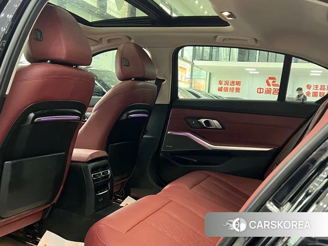 BMW 3 series 2022 Черный из Китая, фото 4