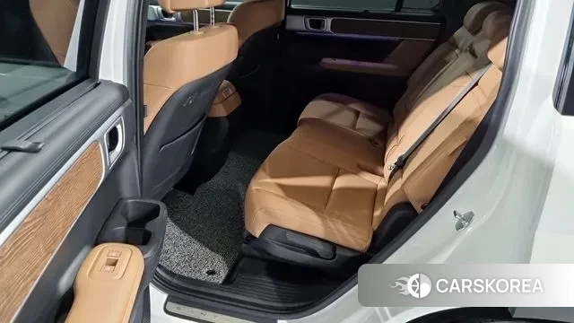 Hyundai Santa Fe (MX5) 2023 Белый из Кореи, фото 4