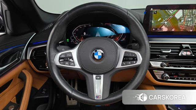 BMW 5 Series (G30) 2023 Черный из Кореи, фото 4