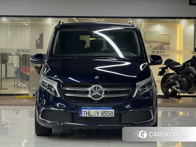 Mercedes-Benz V-class 2022 Синий из Китая, фото 4