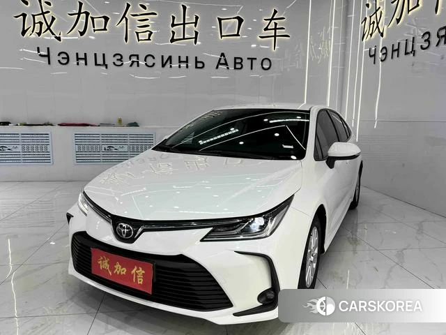 Toyota Corolla 2022 Белый из Китая, фото 4