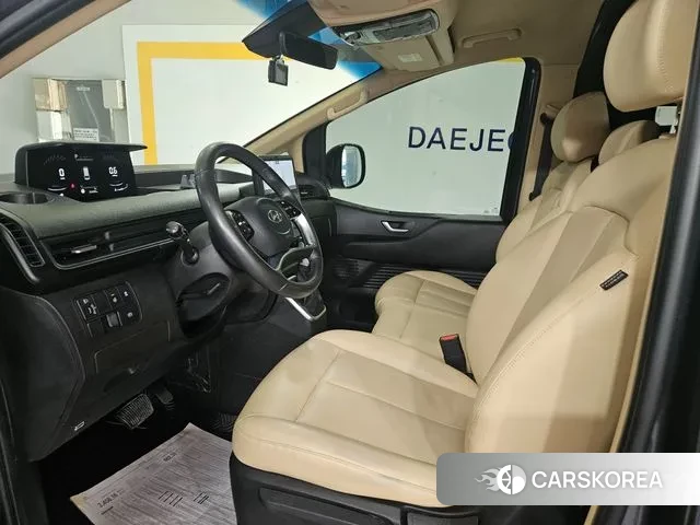 Hyundai Staria 2021 Серый из Кореи, фото 4