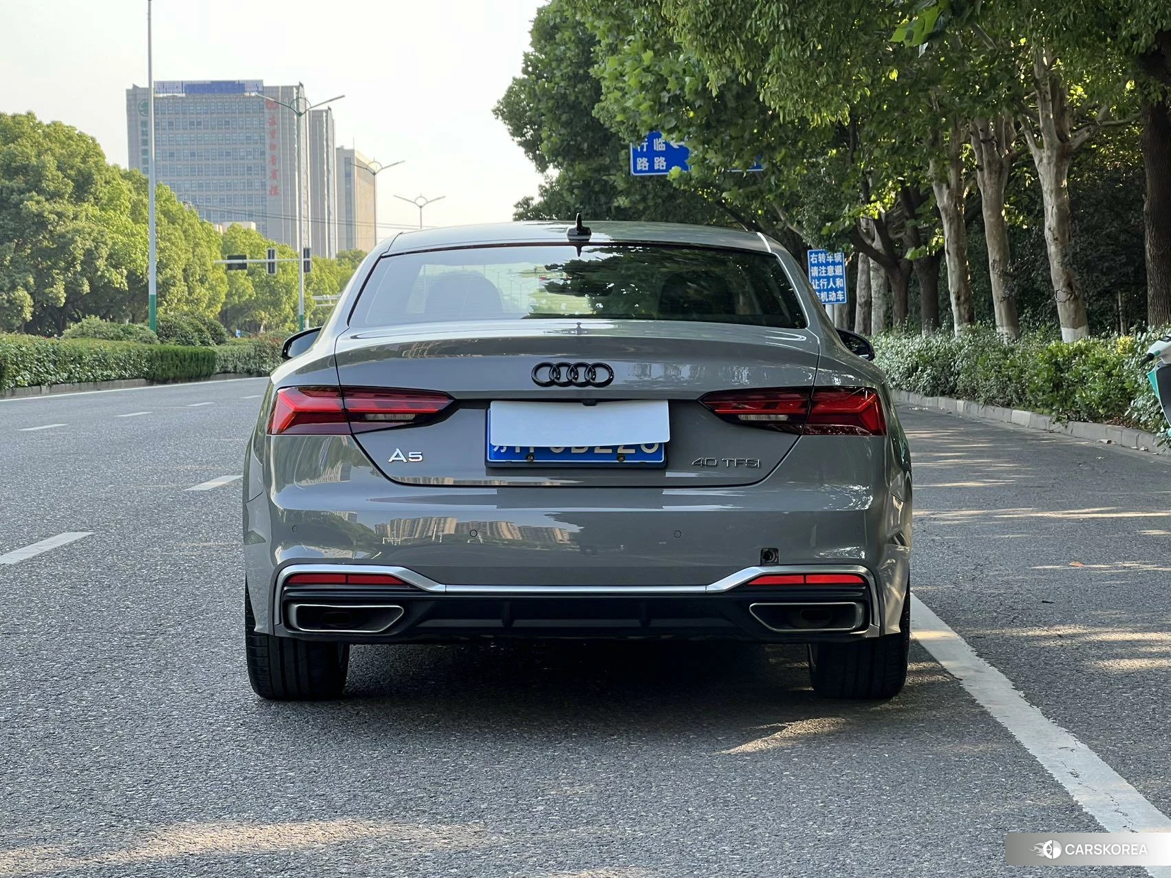 Audi A5 2021 Темно-серый из Китая, фото 4