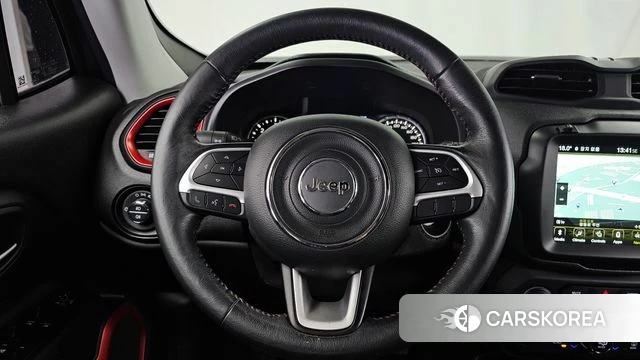 Jeep Renegade 2018 Черный из Кореи, фото 4